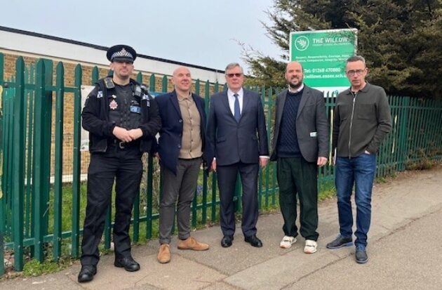 PFCC Roger Hirst with Richard Holden MP, Ch/Insp Paul Hogben, Mr Robinson and Cllr Jeff Henry outside Willows Primary School